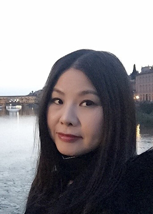 Jomay Tam su Singulart
