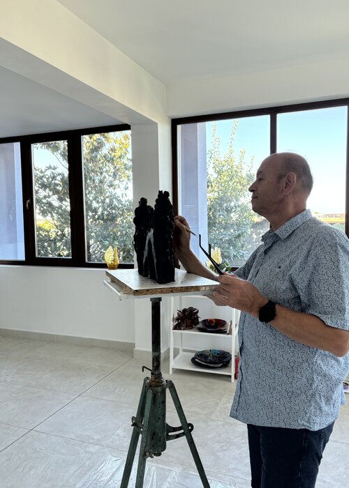 Ivan Lambrov auf Singulart