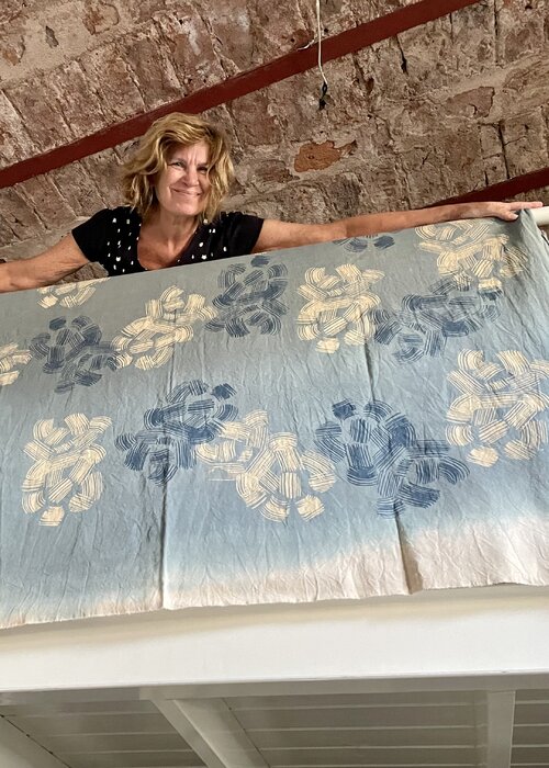 Ana Fuchs on Singulart