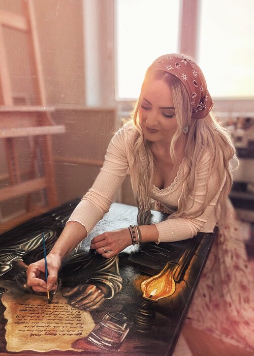 Lena Bay on Singulart