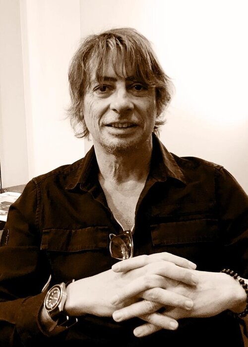 Carlos Perez Lorca sur Singulart