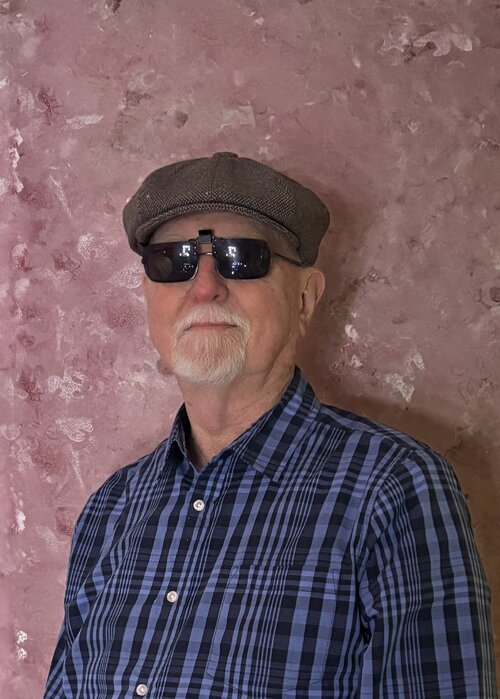 L J Smith on Singulart