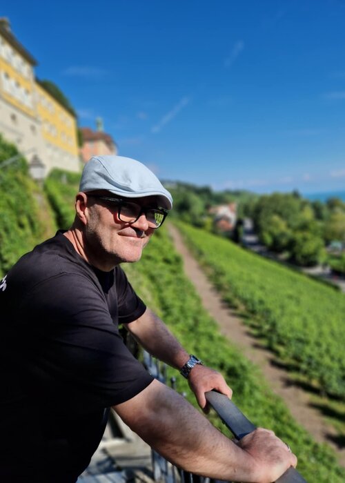 Tamas Vamosi op Singulart