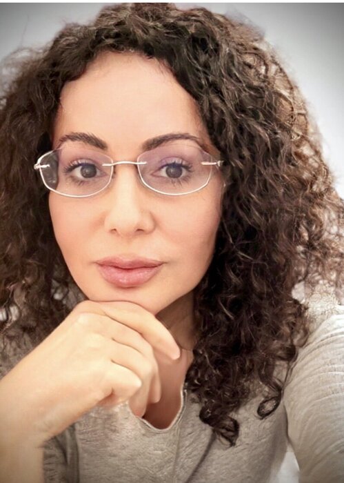 Yana Raynus on Singulart