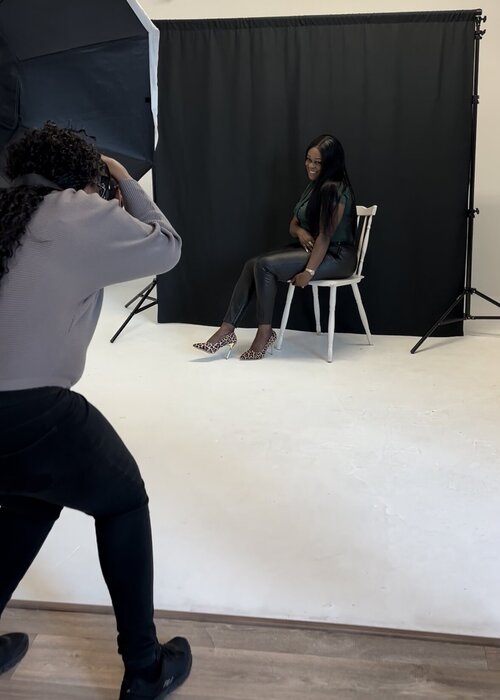Emmanuella Maeba op Singulart
