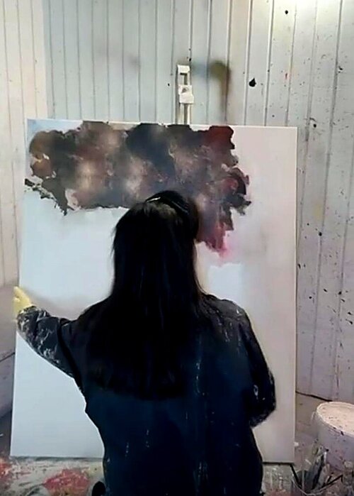 Stefani Tounsi op Singulart