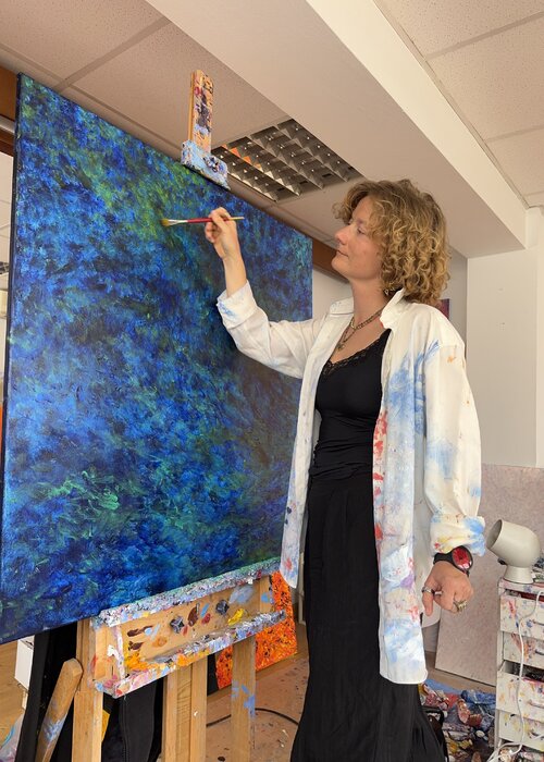 Iryna Manukovska on Singulart