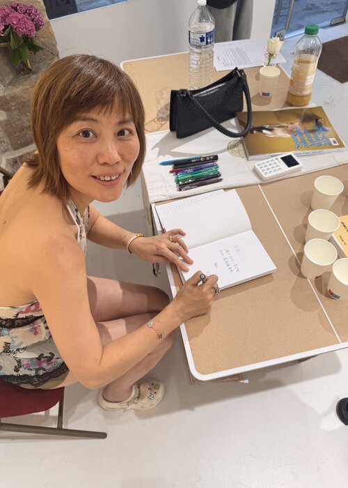 Jie Wang on Singulart