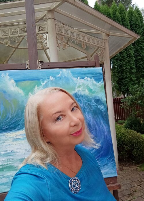 Elena Lukina on Singulart