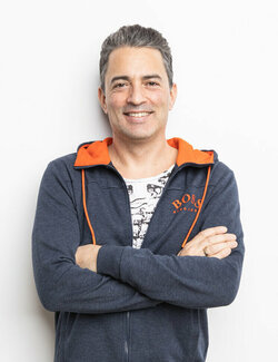 Follow Andreas Garbe on Singulart