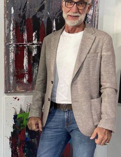 Follow Roberto Buccilli on Singulart