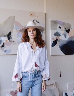 Folgen Sie Julia A. Etedi auf Singulart