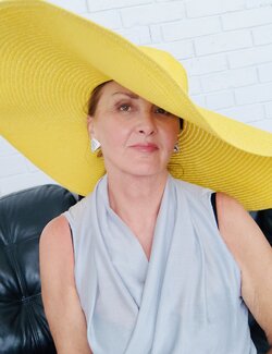 Segui Iryna Budai su Singulart