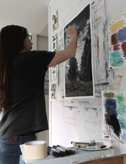 Segui Charlotte Eder su Singulart