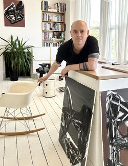 Segui Elad Eisenstein su Singulart