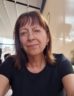 Follow Monika Nun on Singulart