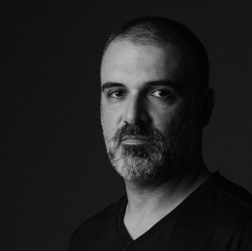 Volg Varoujan Hovakimyan op Singulart