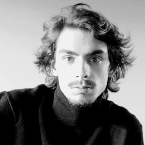 Follow Hugo Castilho on Singulart