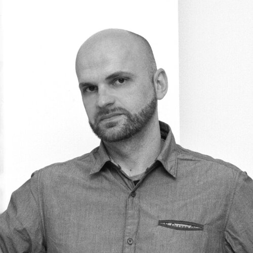 Volg Bernard Simunovic op Singulart