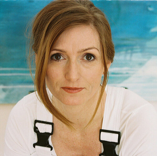 Follow Alexandra Hiltl on Singulart