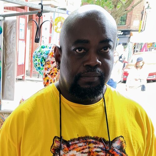 Volg Jacob Kwesi Bennett op Singulart