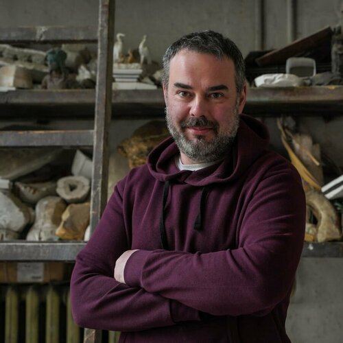 Segui Sergei Oganov su Singulart