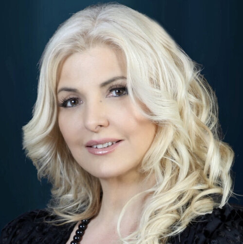 Segui Anne-Marie Torrisi su Singulart