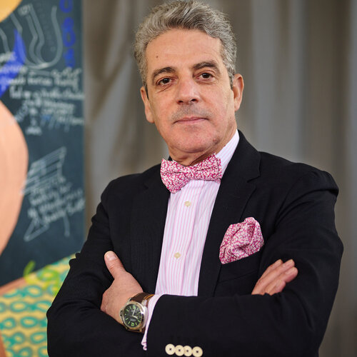 Folgen Sie Farid Izemmour auf Singulart