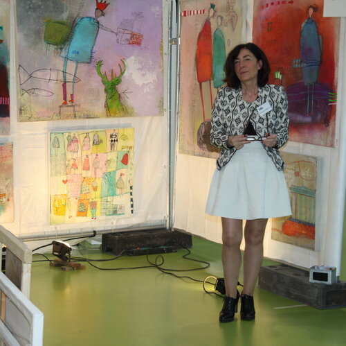 Segui Helmtrud Kraienhorst su Singulart