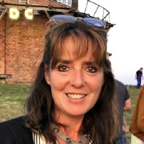 Folgen Sie Sof - Sophie Voigt-Chadeyron auf Singulart