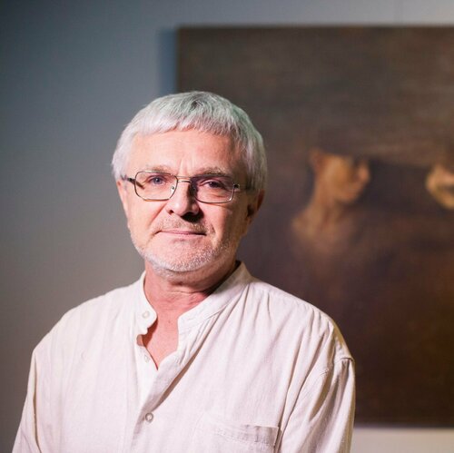 Follow Oleg Radvan on Singulart