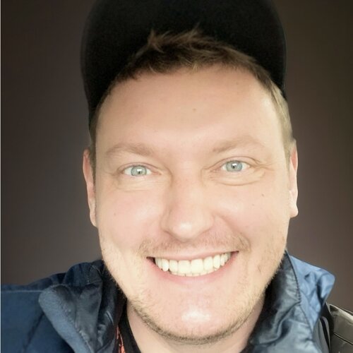 Follow Sergey Nikitin on Singulart