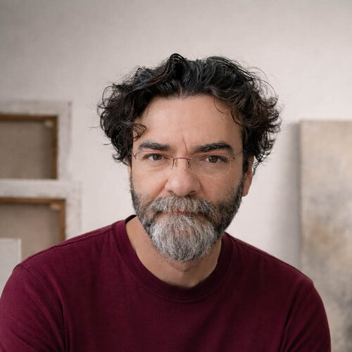 Volg Christos Baloukos op Singulart