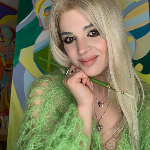 Sigue a Olja Mesec en Singulart