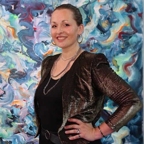 Volg Christina von Dwingelo-Lütten op Singulart