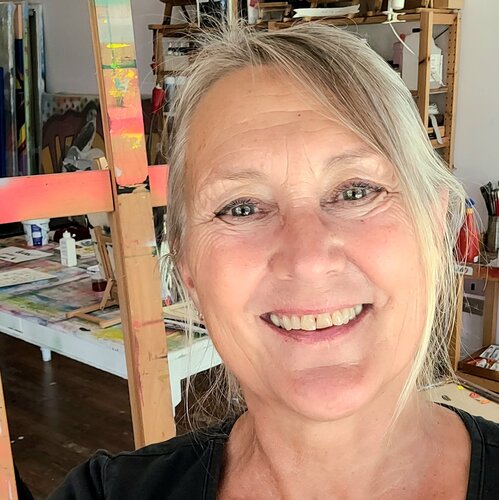 Folgen Sie Bianca Lever auf Singulart