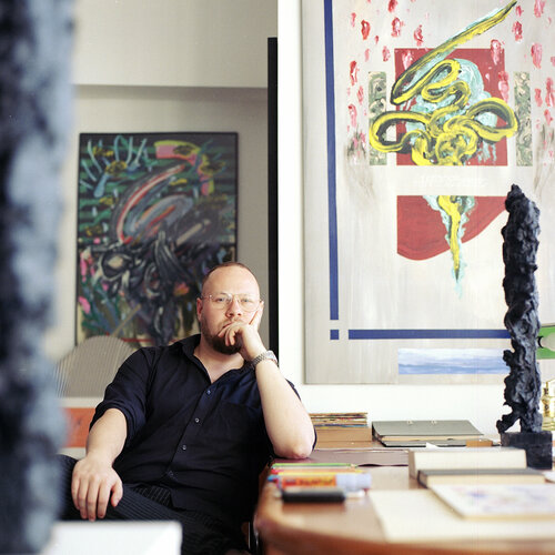 Follow Maximilian Davis on Singulart