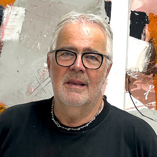 Volg Robert Süess op Singulart