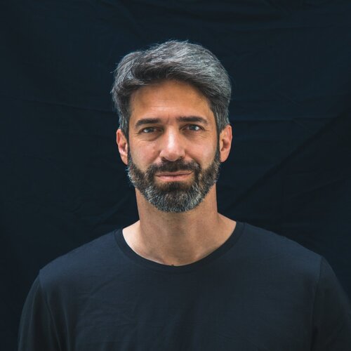 Volg Marco Opel op Singulart