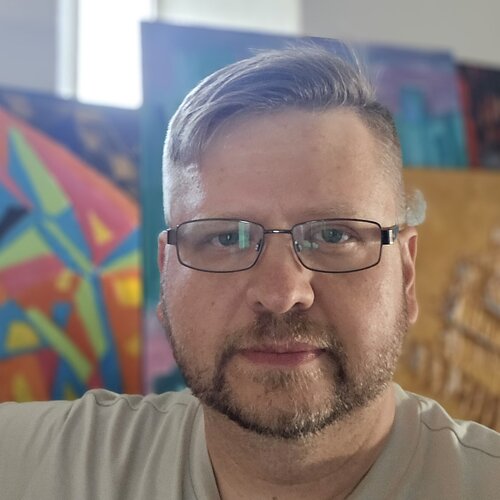 Follow Maksim Gorshkov on Singulart