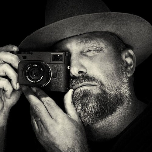 Brian Bowen Smith Art for Sale on SINGULART