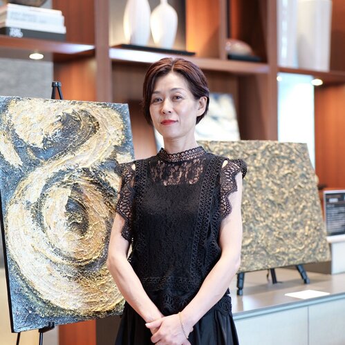 Suivez yuko kimura sur Singulart