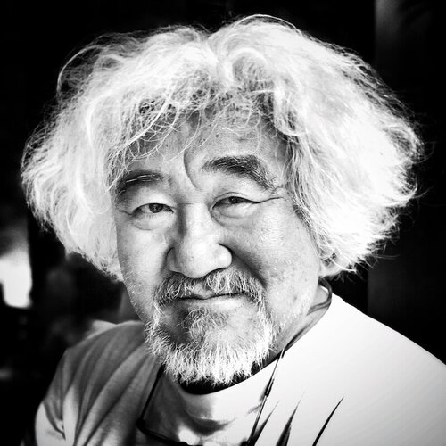 Volg Masahito Uji op Singulart