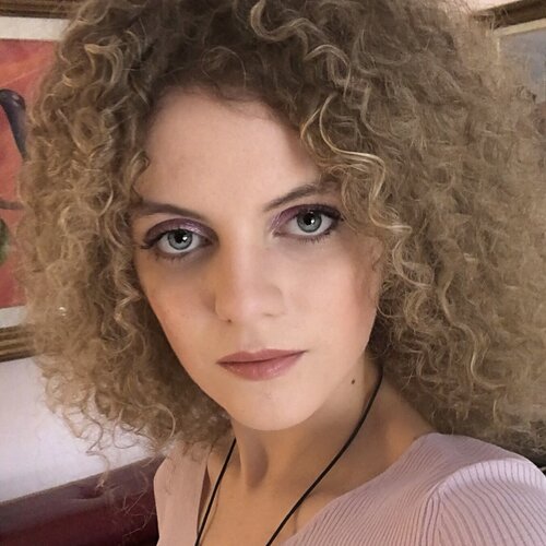 Segui Vittorialessia Brunetti su Singulart