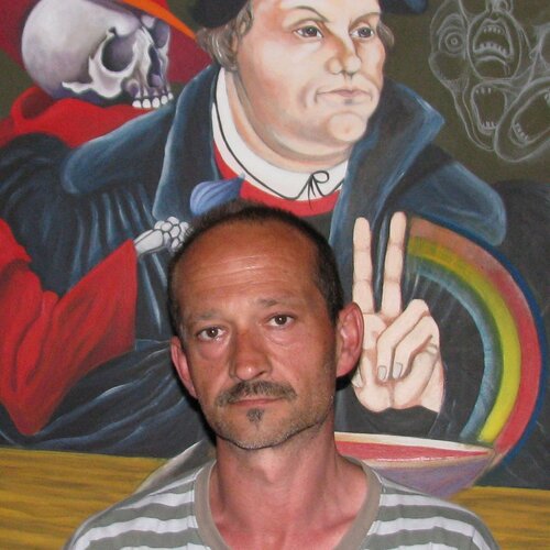 Volg Peter Wall op Singulart