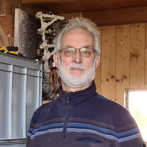 Volg Gerard Philippart op Singulart