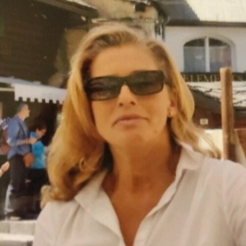 Volg Miriam Brussato op Singulart