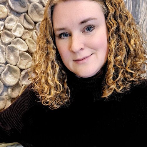 Sigue a Reena Curphey en Singulart