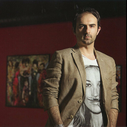 Segui Emil Aziz su Singulart