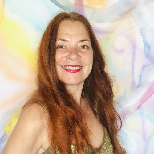 Folgen Sie Eva Konya auf Singulart